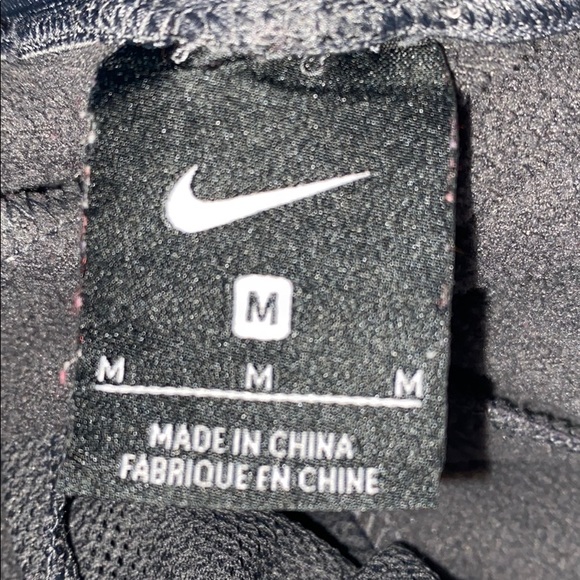 grey nike women’s joggers - Picture 4 of 4